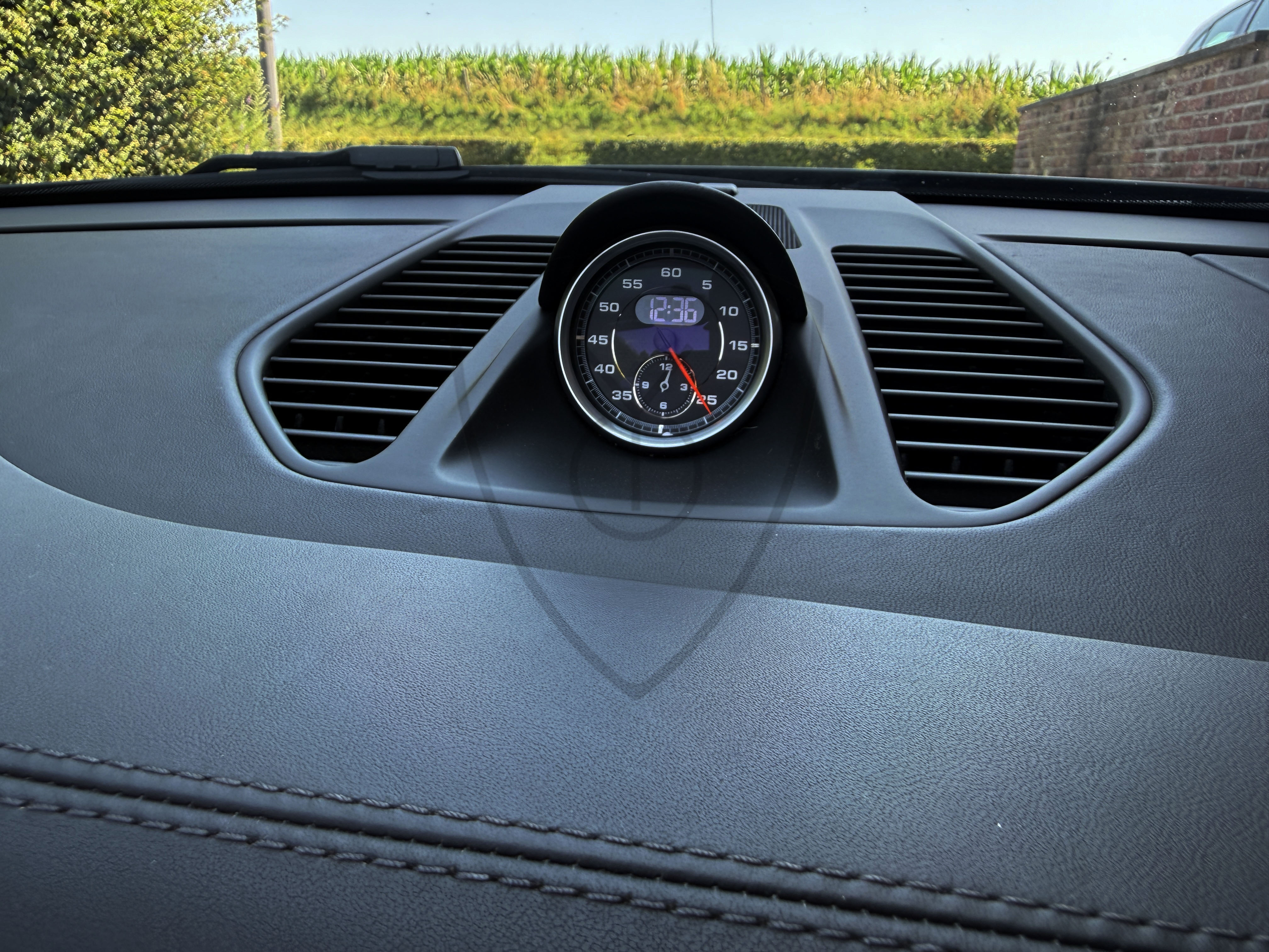 PORSCHE 991 CARRERA CABRIO — image 4